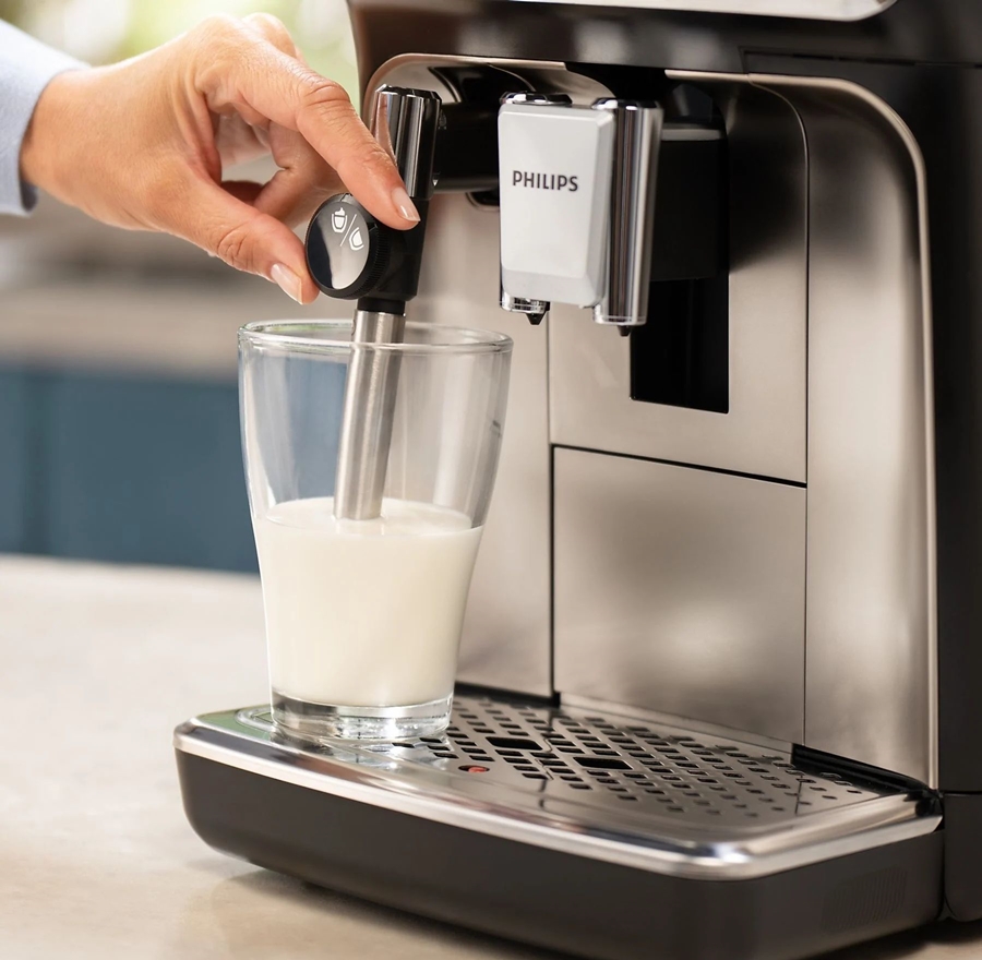 Philips EP3326/90 Series 3300 Volautomatische Koffiemachine — foto 3